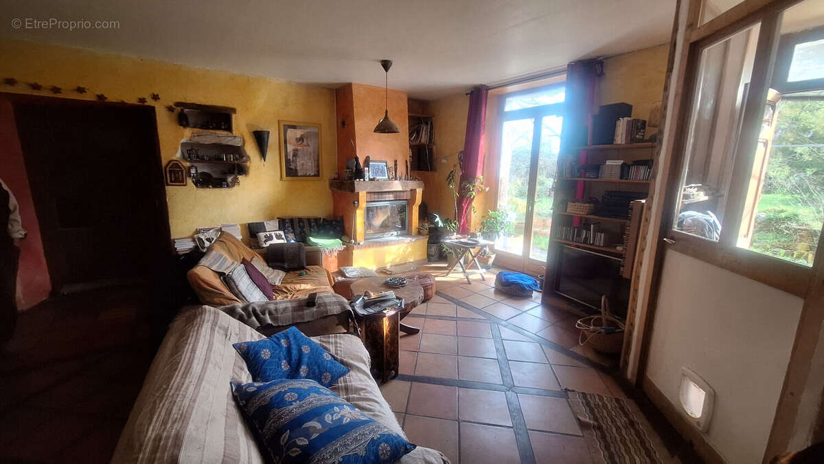 Maison à LA BASTIDE-DU-SALAT