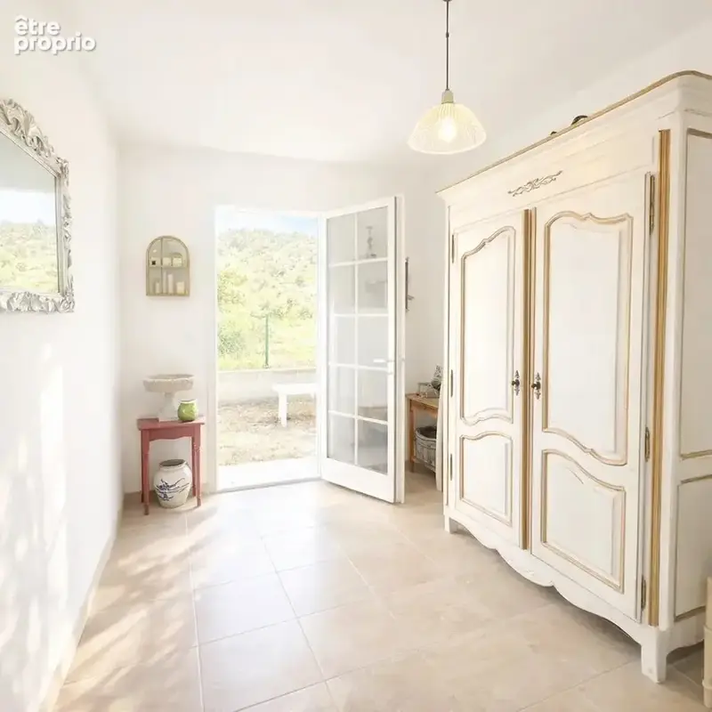 Villa de plain-pied avec terrain piscinable - photo 9