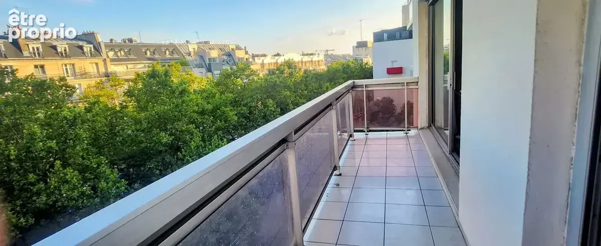 Appartement à PARIS-19E