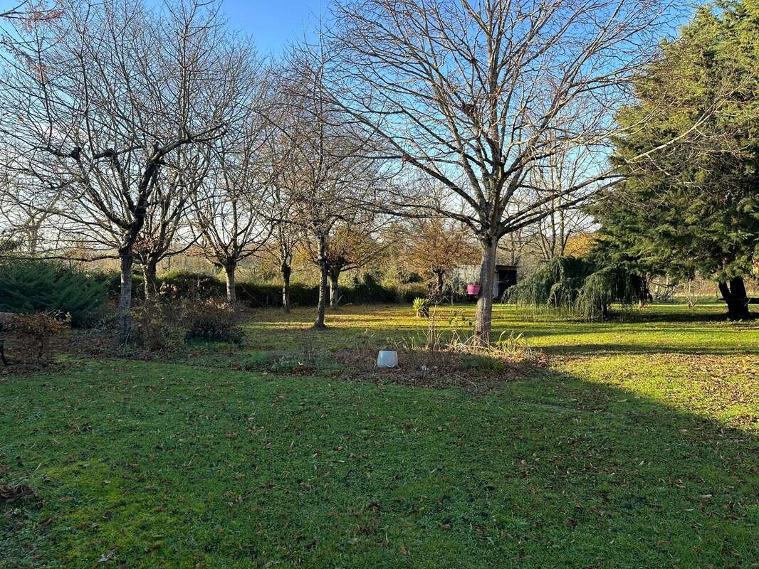 Maison 120 m² à Chateaumeillant  - photo 18