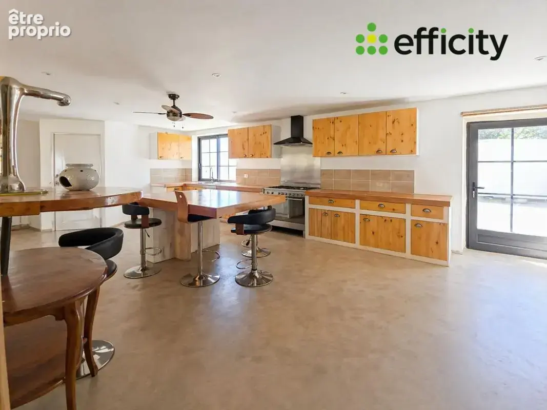 Maison 6 pièces 282 m² à vendre à Saint-Jean-De-Liversay (17170) - photo 8
