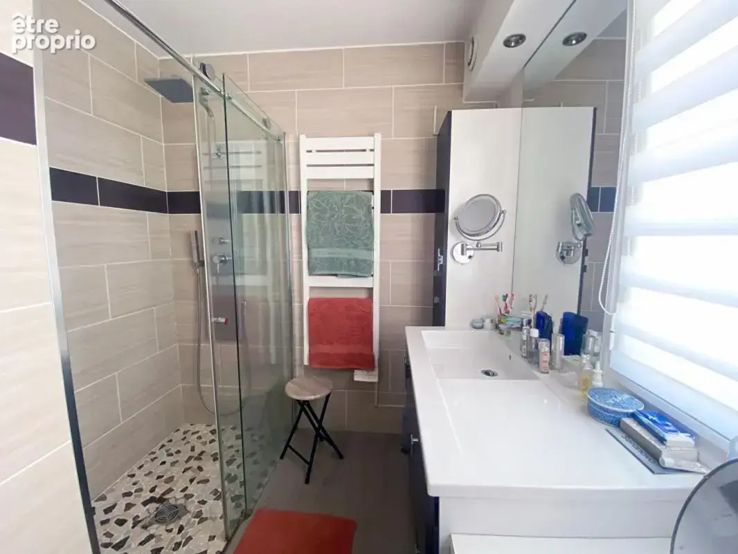 Le plessis robinson - maison 5 chambres, jardin, sous-sol total pompe a chaleur - dpe a - photo 10