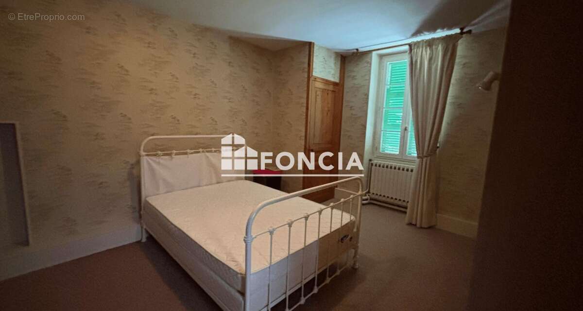 Maison à SAINT-PALAIS-DU-NE