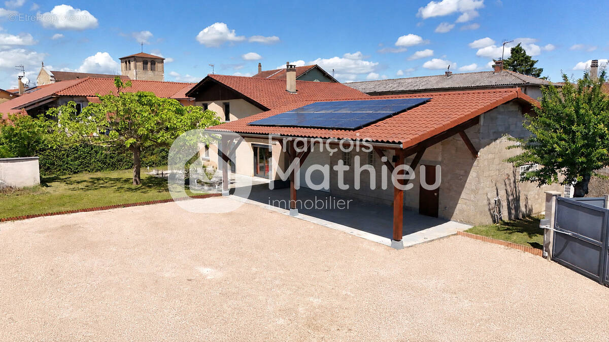 Maison à VILLARS-LES-DOMBES