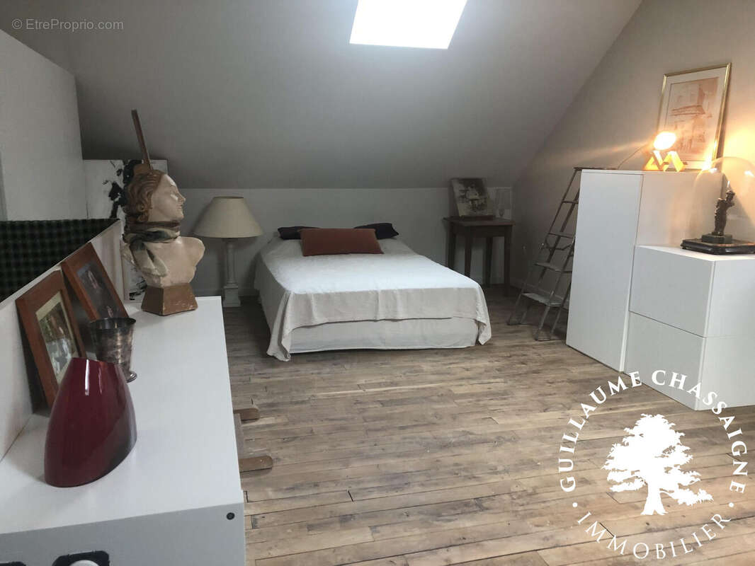 Maison 159 m² à Saint-Florent-Sur-Cher  - photo 8