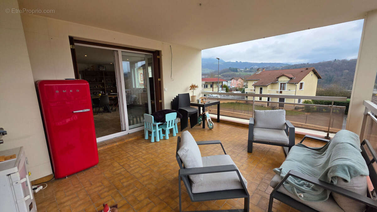 Appartement à BELLEGARDE-SUR-VALSERINE