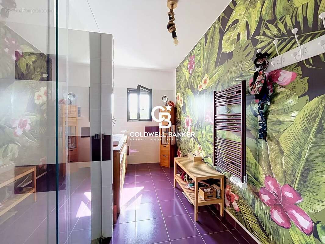 Maison d’architecte contemporaine à Saint-Eutrope – Volumes, lumière et nature - photo 8