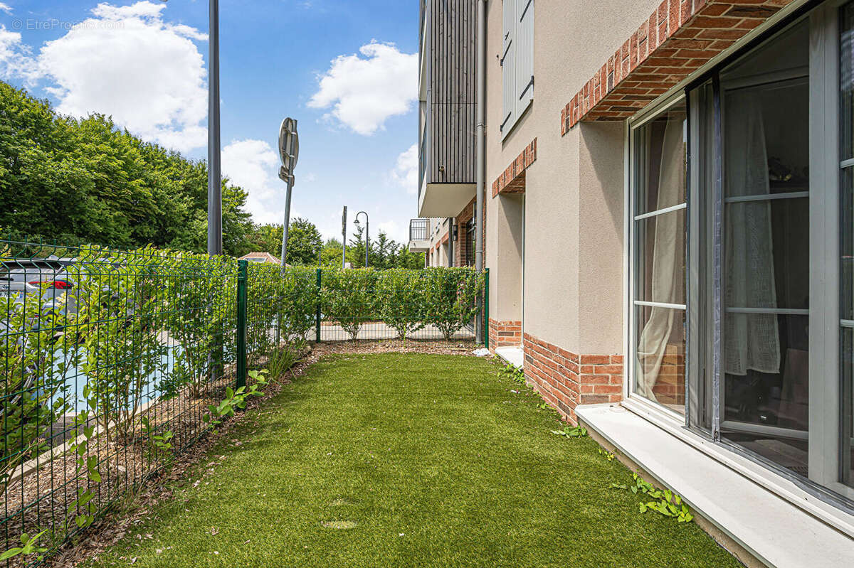 Appartement 2 pièces 45.43m2 à vendre à Bussy Saint Georges 77600 - photo 8