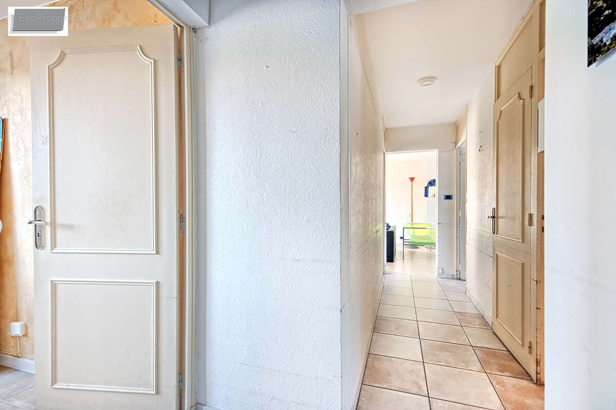 Toulon, le Port, appartement 3 pièces 78M2, vue mer. - photo 14