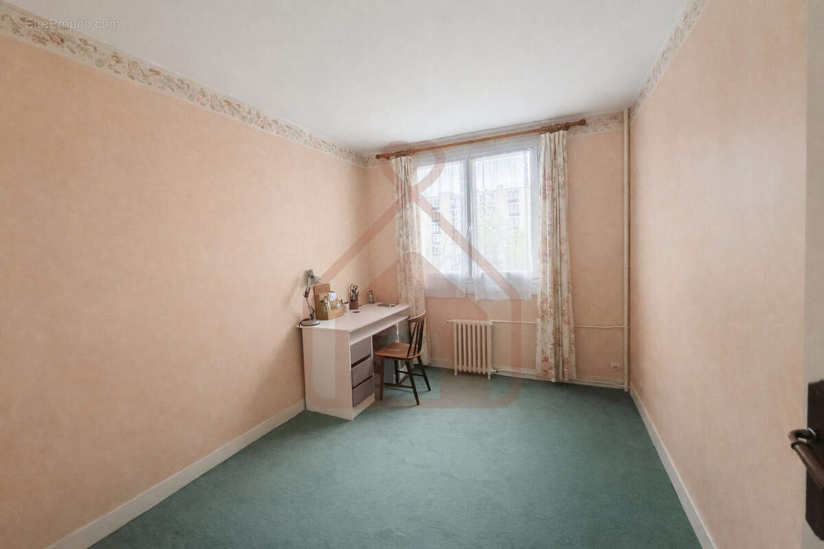 Appartement à LE KREMLIN-BICETRE