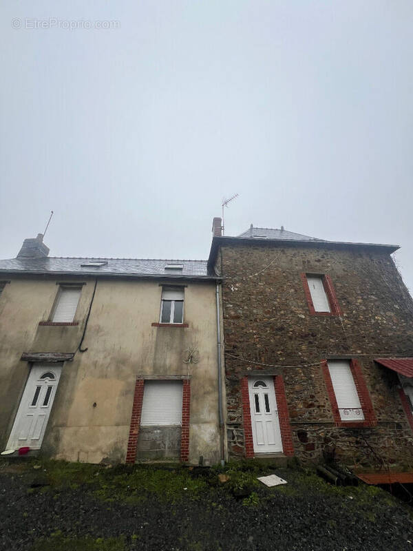 Maison à LA BACONNIERE