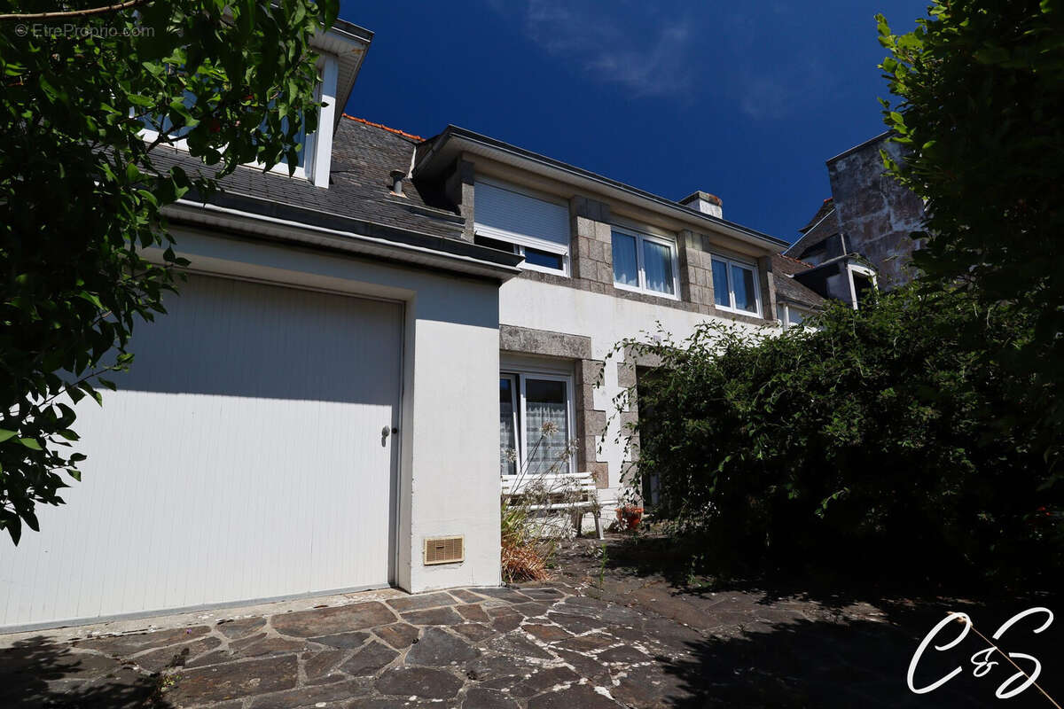 Maison à PLOBANNALEC-LESCONIL