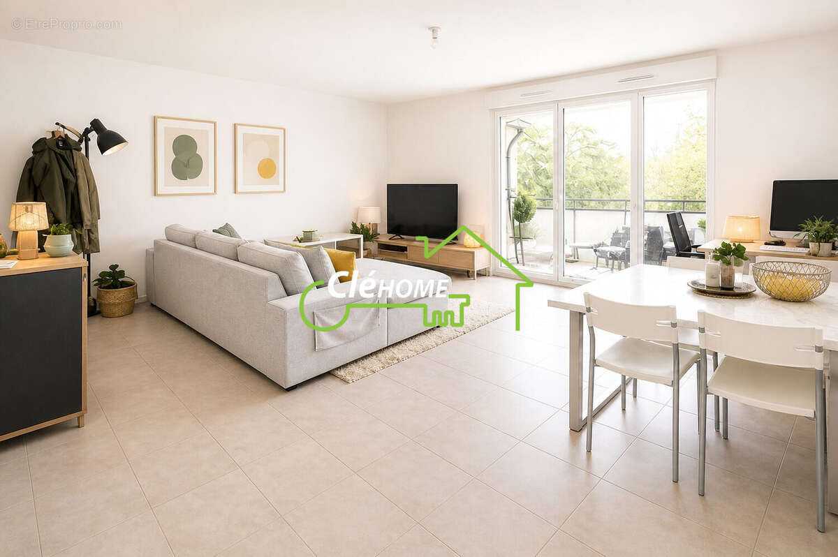 Appartement à LENTILLY