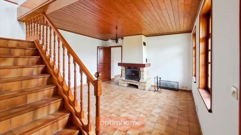 Maison à BERNEVILLE