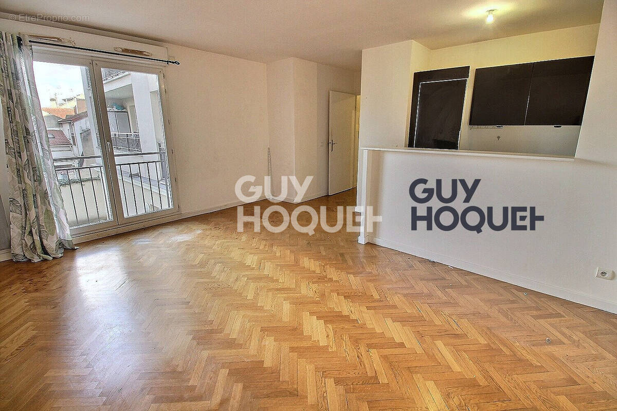 Appartement à LIMEIL-BREVANNES