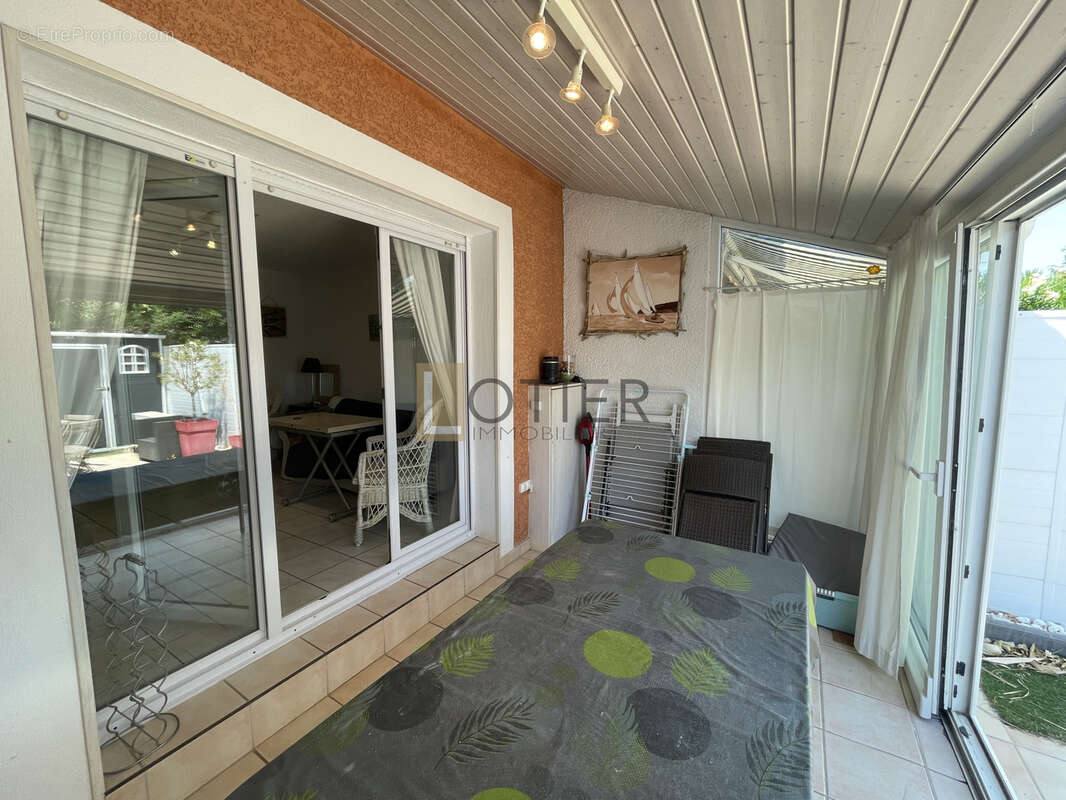 GRUISSAN   Maison 2 chambres avec jardin, véranda et parking à deux pas de la plage - photo 4