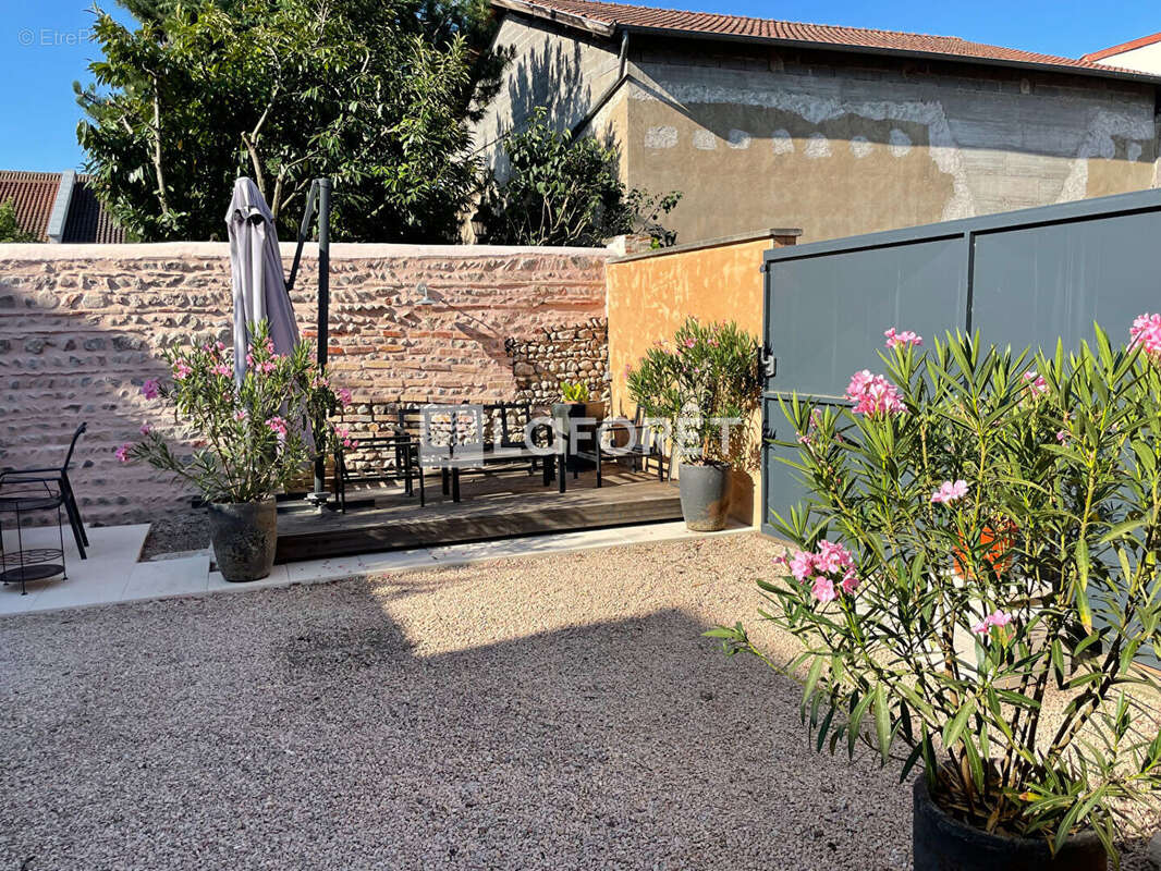 Maison à BELLEVILLE