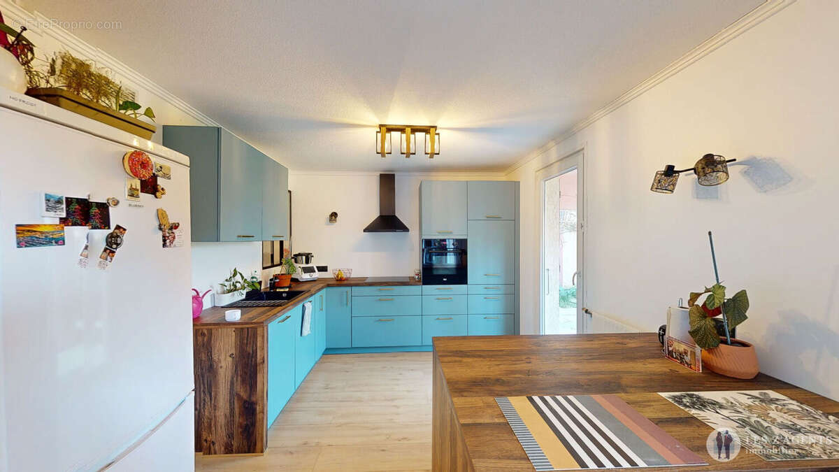 Appartement à GIERES