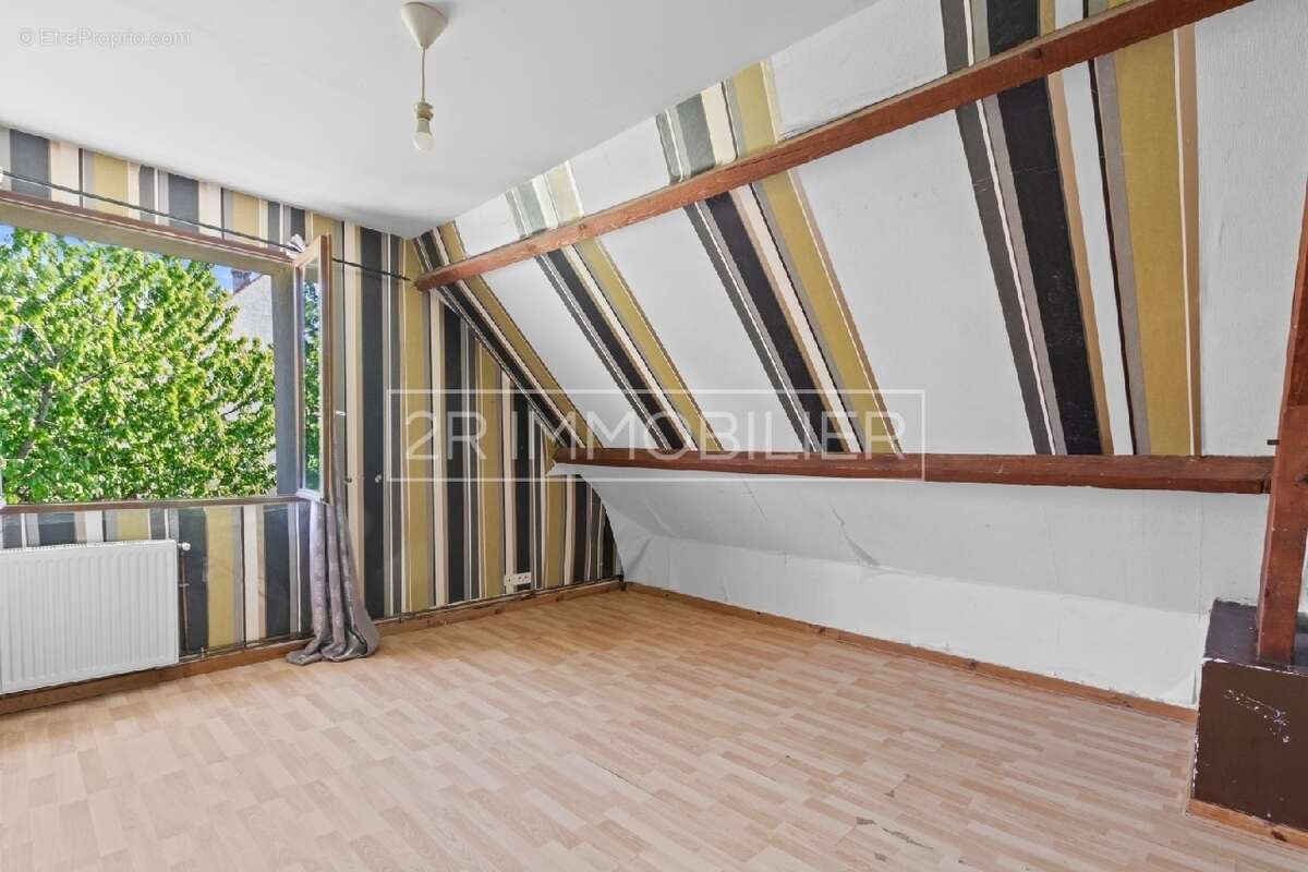 Maison à CHESSY