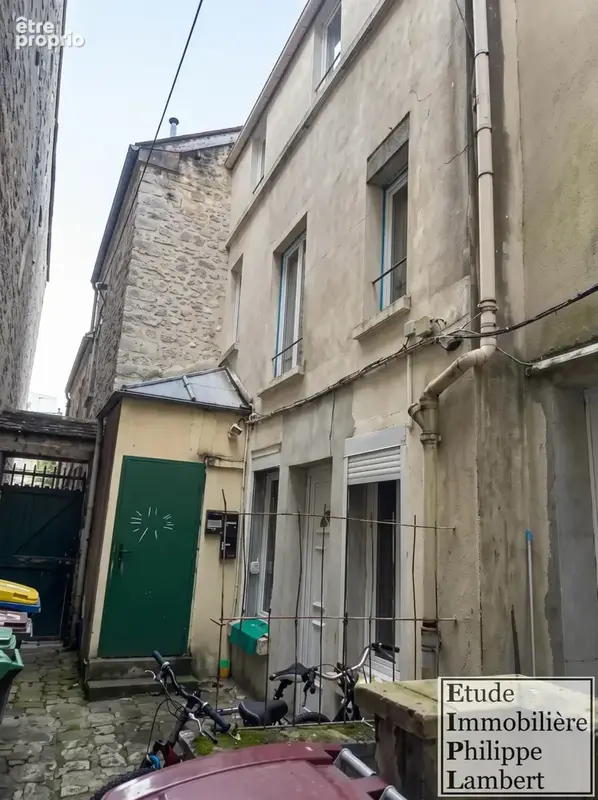 - Immeuble de rapport quartier Saint Merry- - photo 1