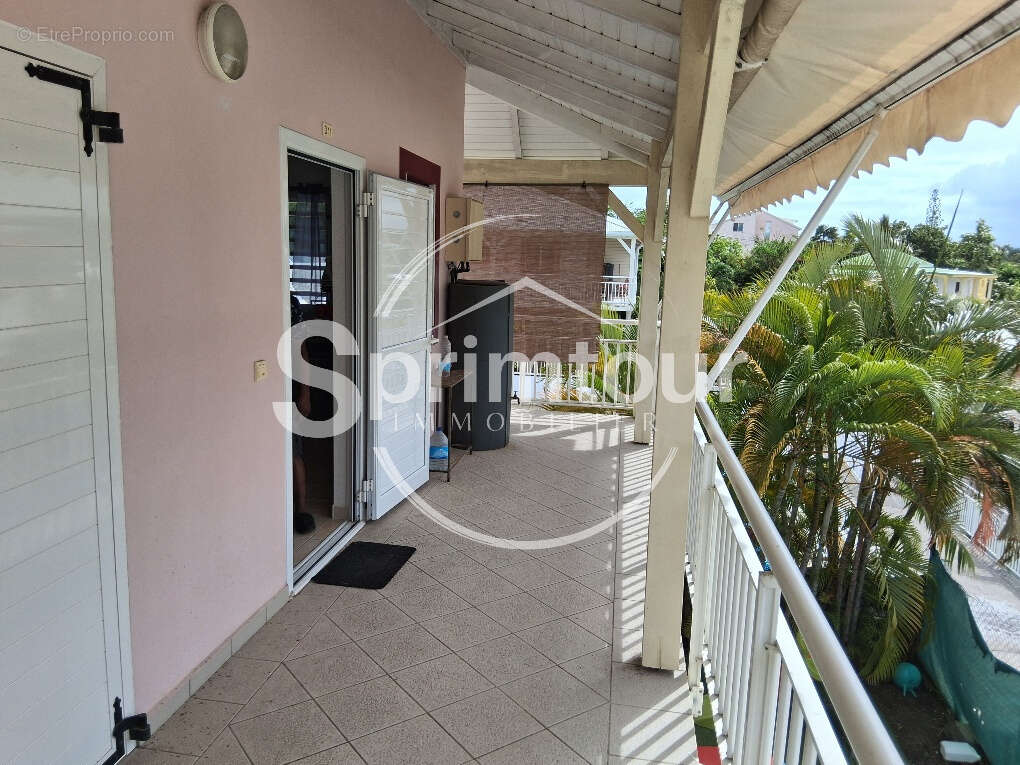 Appartement à LE GOSIER