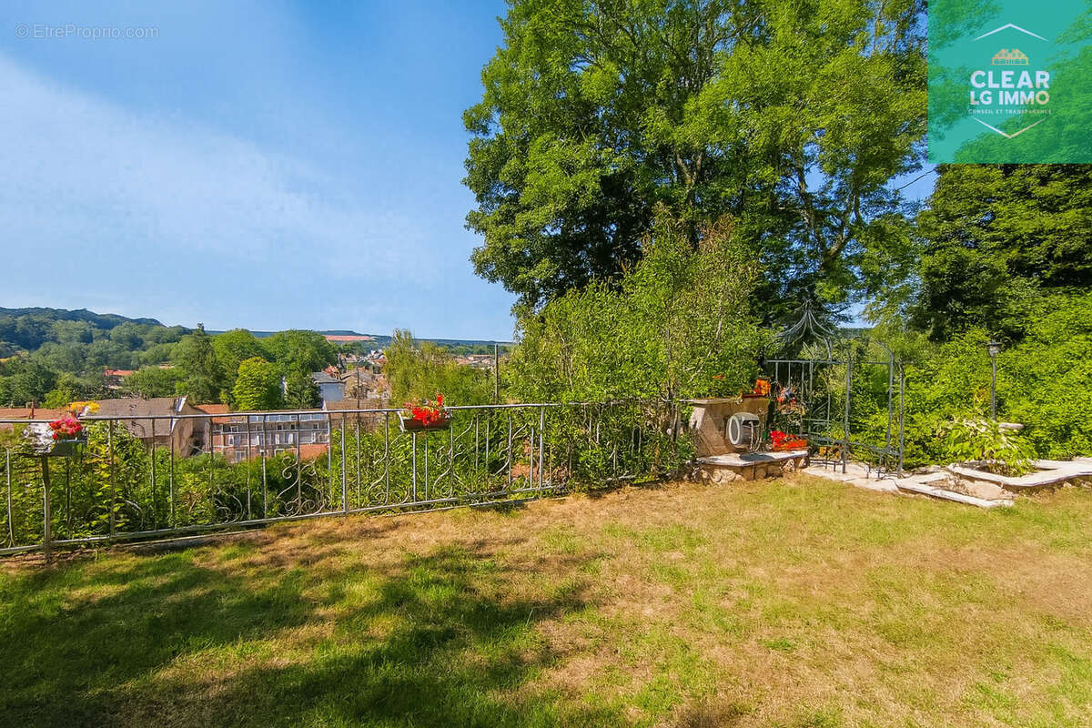 Maison rénovée 150 m2 avec hangar - photo 3