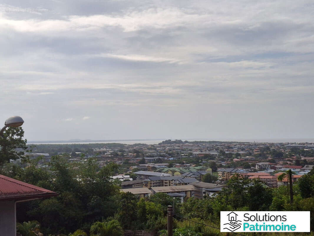 Appartement à CAYENNE