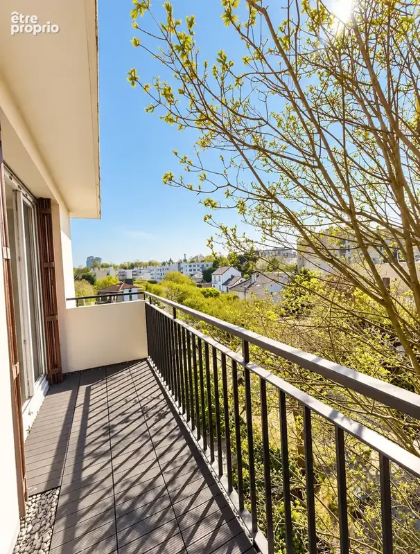 Appartement à SAINT-MAUR-DES-FOSSES