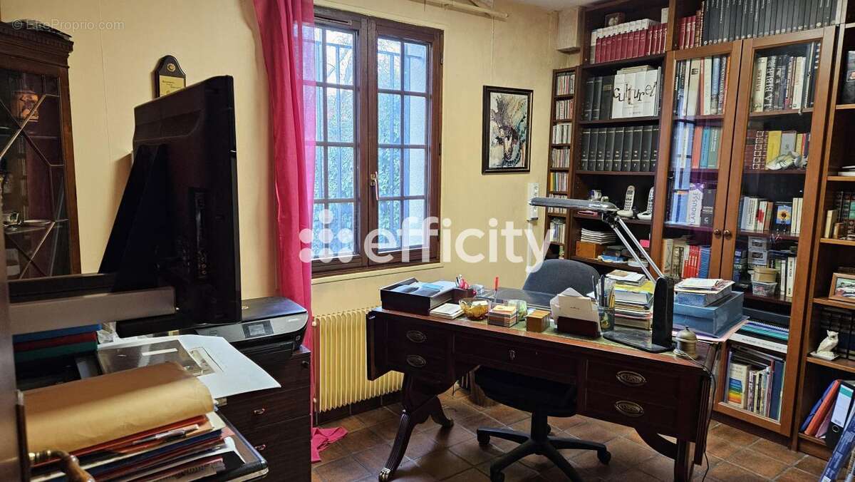 Maison à MONTREUIL