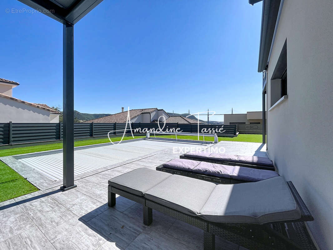 Villa contemporaine d'exception   vue panoramique sur le viaduc de millau - photo 3