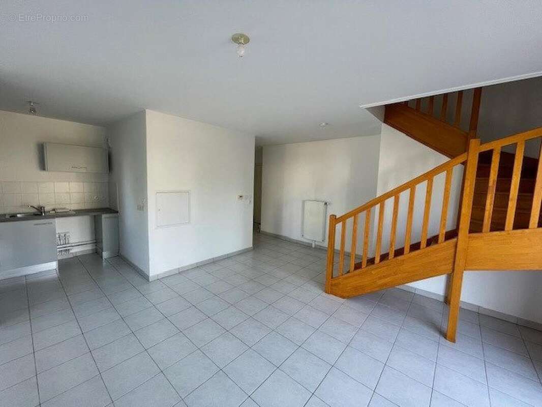 Photo 2 - Appartement à SAINT-PRYVE-SAINT-MESMIN
