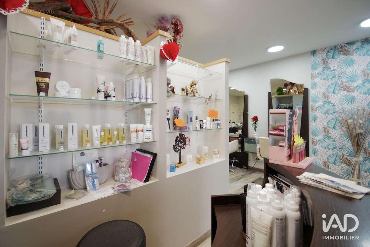 Photo 6 - Commerce à SAINT-CREPIN-IBOUVILLERS