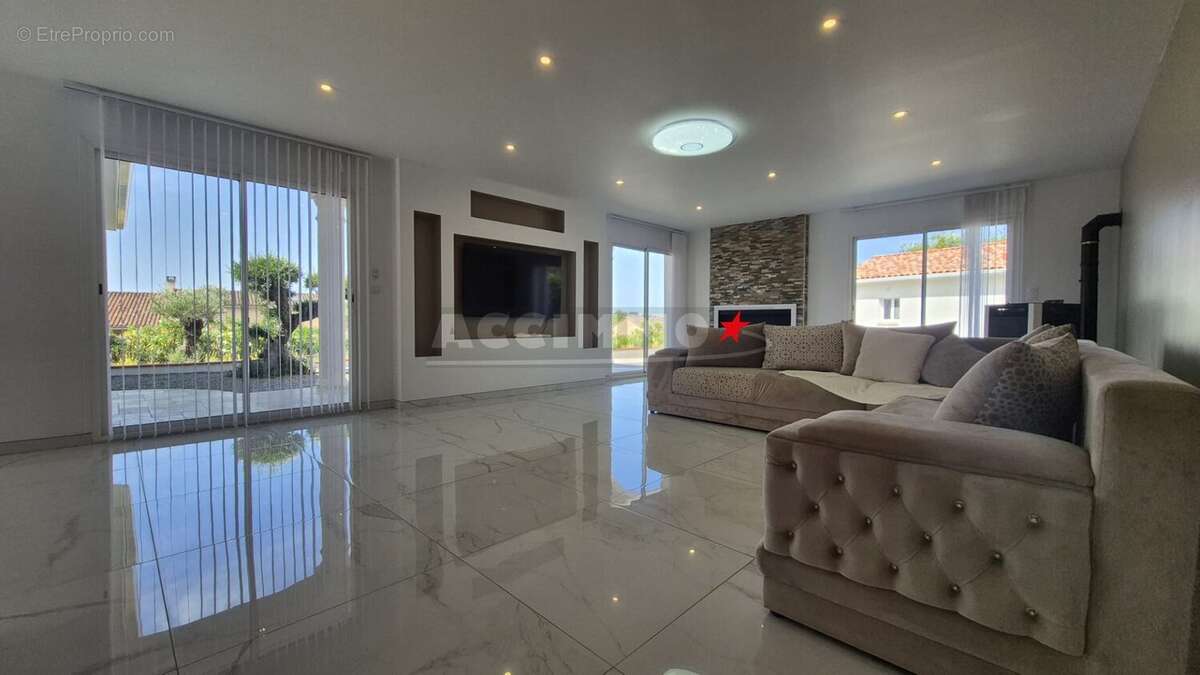 Labastide saint georges - maison + dependance - photo 2