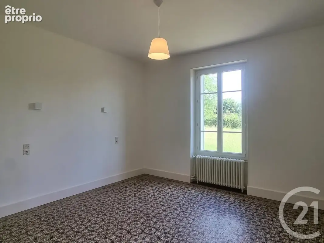 Maison 6 pièces 105 m² à vendre à Crezancy-En-Sancerre (18300) - photo 8