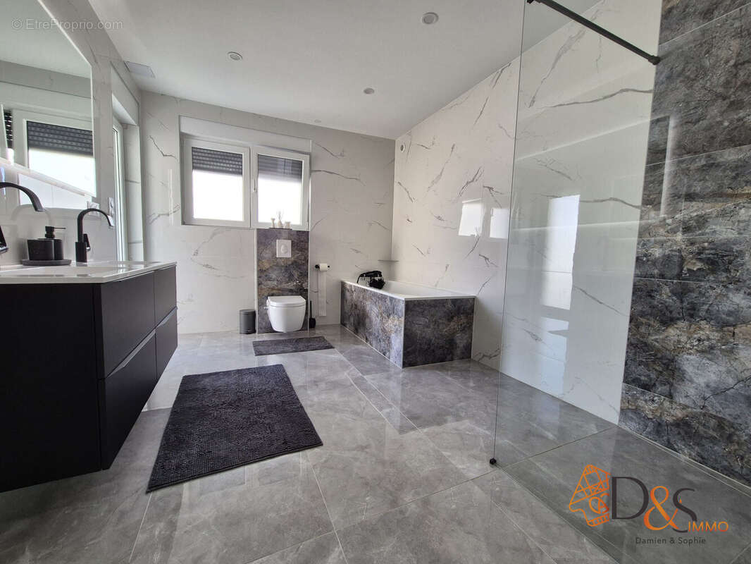 Maison à HEIMSBRUNN