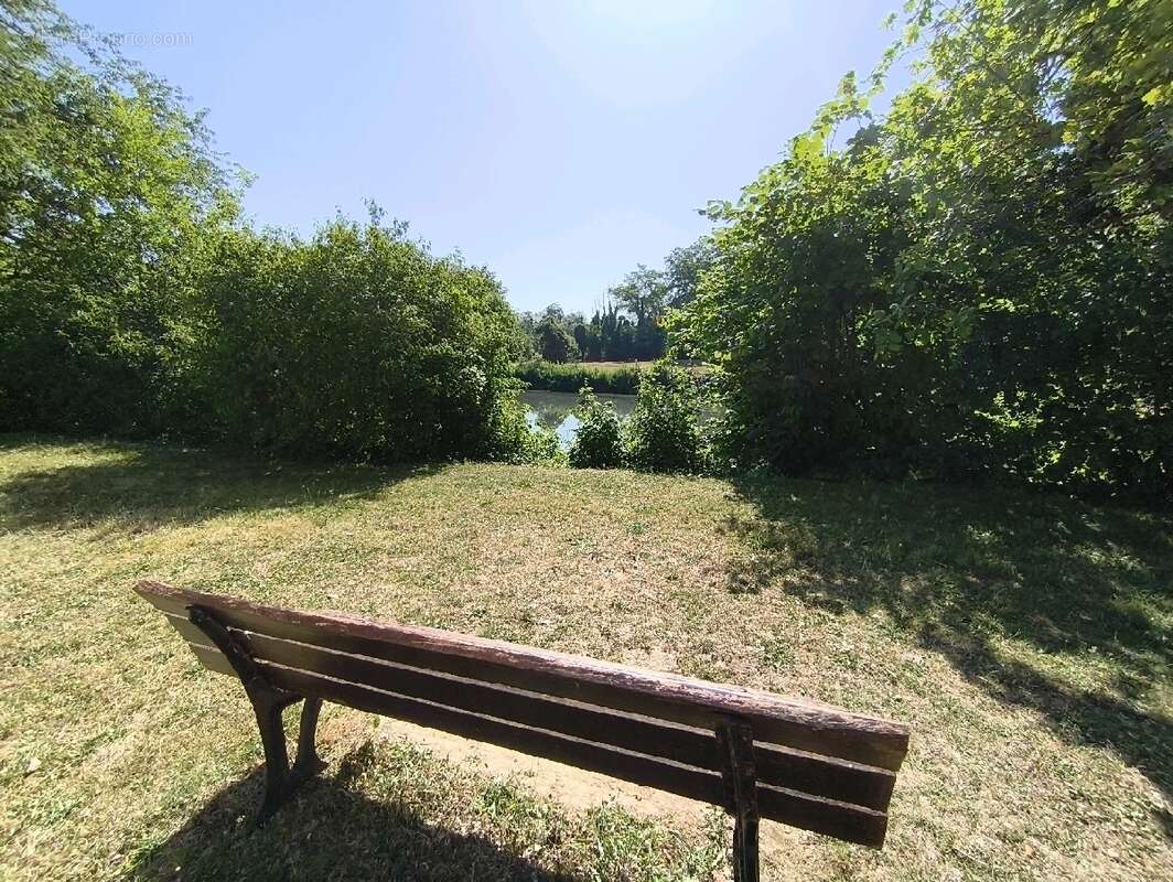 Appartement à L'ISLE-ADAM