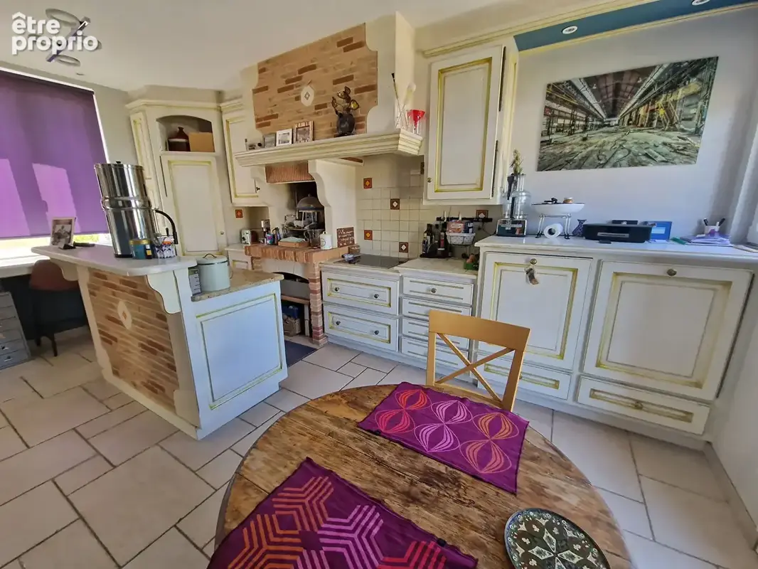 Maison à vendre  - A 5 minutes de St-Romain - 156 m² - 4 chambres + gîte - grand terrain - photo 5