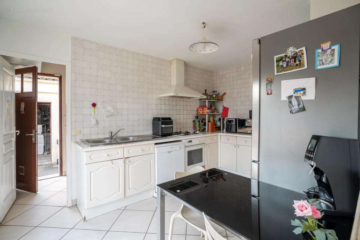 Maison à BLANQUEFORT