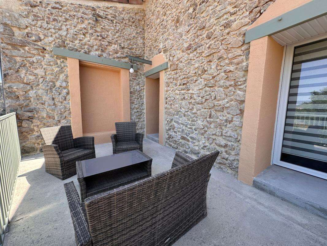 Appartement À Vendre - photo 2