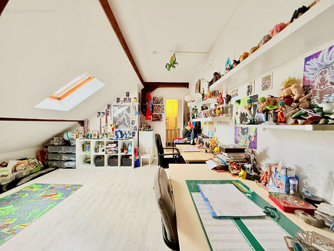 Maison à VILLECRESNES