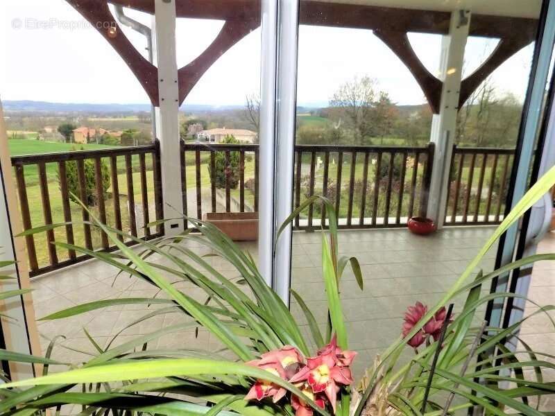 Maison à CASTELNAU-MAGNOAC