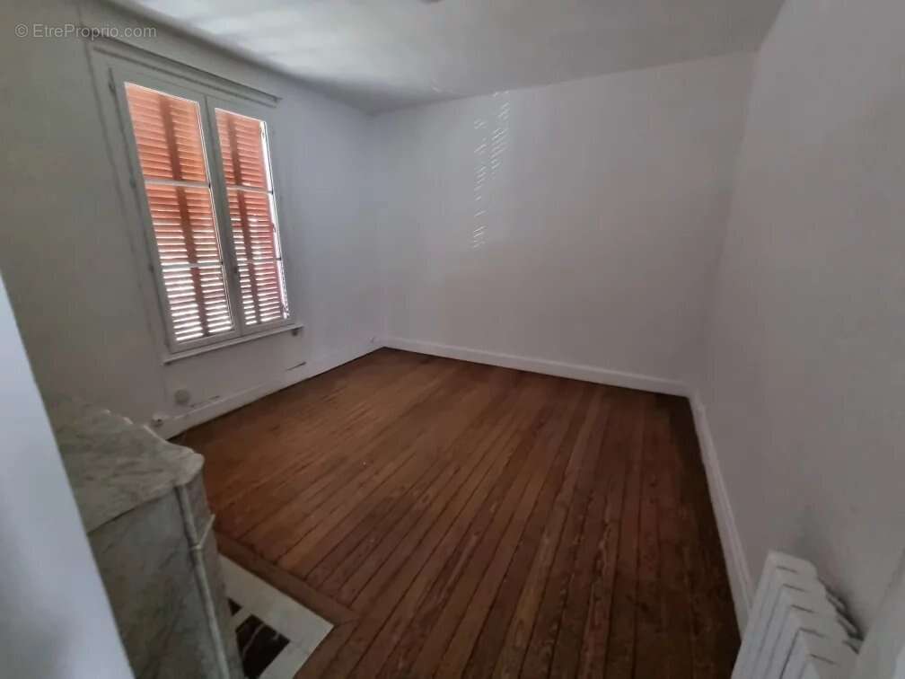 Appartement à COULOMMIERS