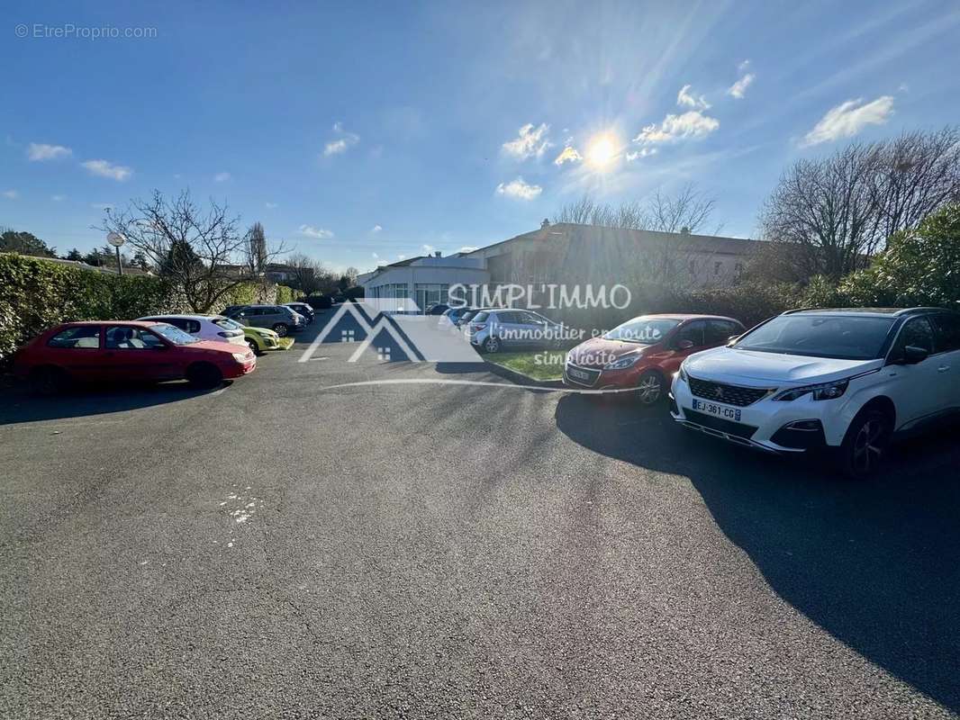 Appartement à ECHILLAIS