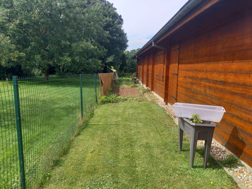Maison à AIX-NOULETTE