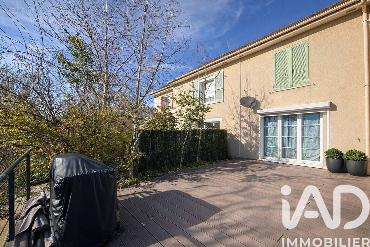 Photo 1 - Maison à GAGNY