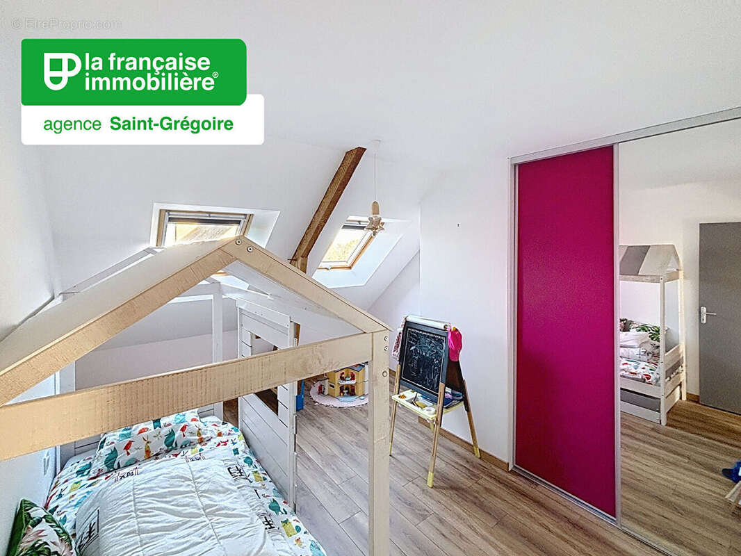Maison à MONTGERMONT