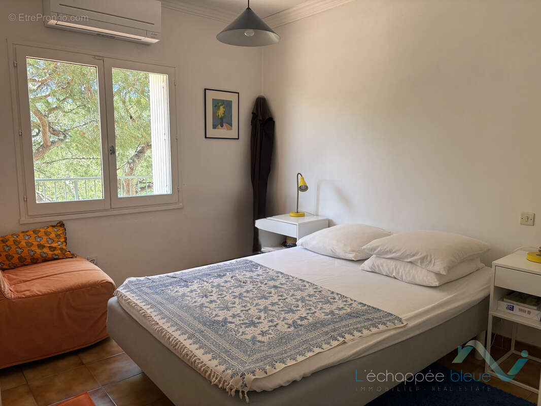 Appartement à HYERES