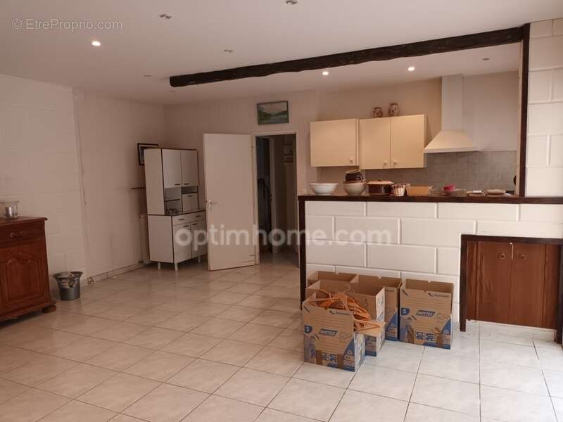 Maison à BLANQUEFORT