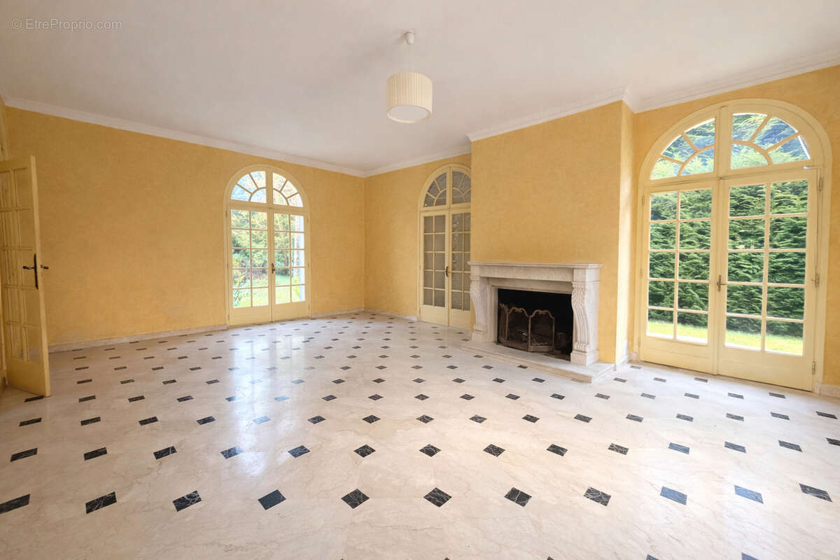 Maison à LAMORLAYE