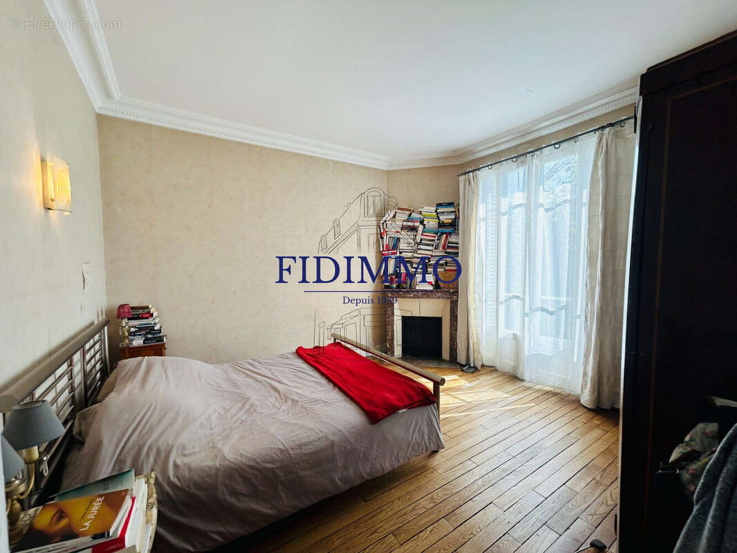 Maison à CHENNEVIERES-SUR-MARNE